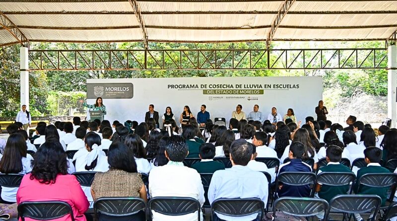Gobernadora inaugura sistema en Coatlán del Río y consolida política de autonomía hídrica en escuelas; también anuncian jornada gratuita para mascotas