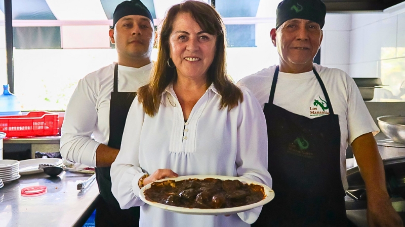 Margarita González Saravia acuerda con la Asociación de Balnearios un plan 2025–2026 para fortalecer la operación, valor social y atractivo turístico del sector.